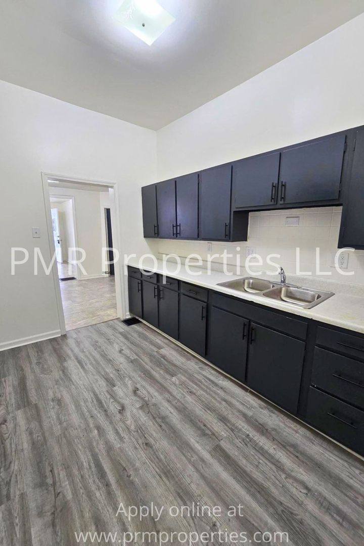 House for rent at 3517 Lafayette St, Saint Joseph, MO 64507