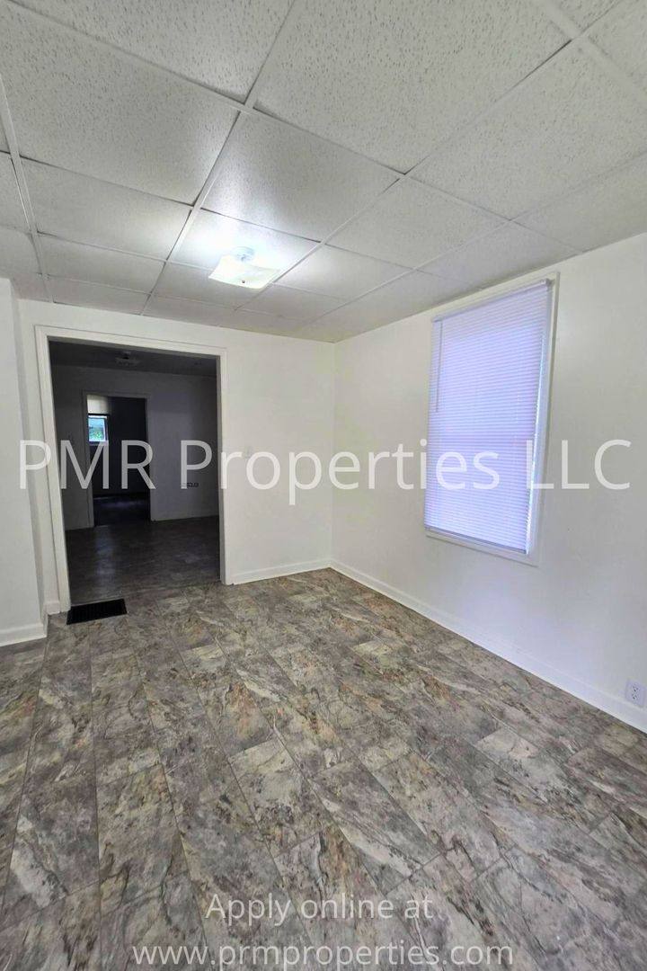 House for rent at 3517 Lafayette St, Saint Joseph, MO 64507