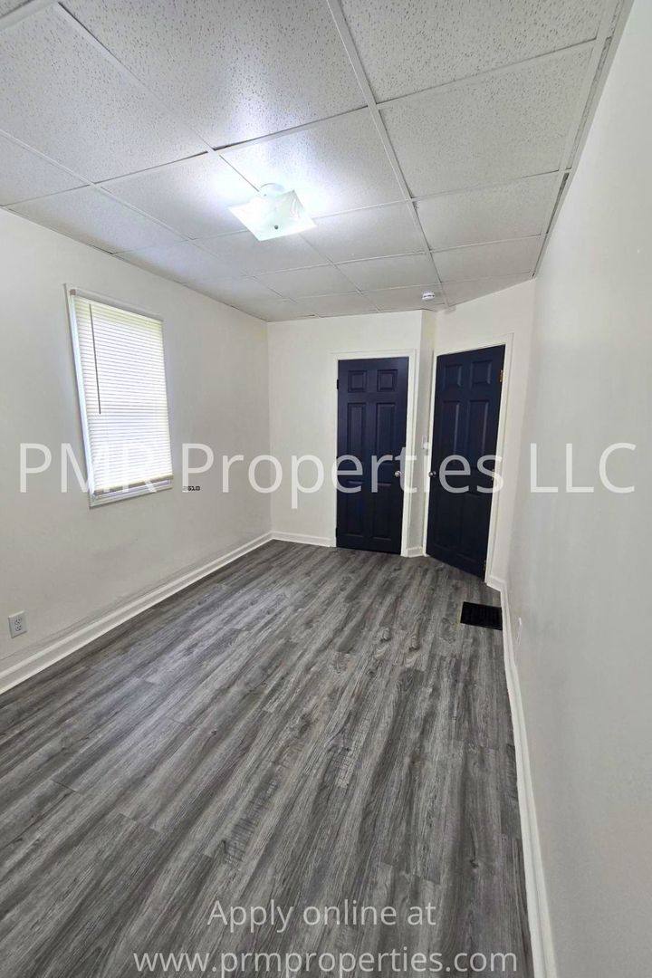 House for rent at 3517 Lafayette St, Saint Joseph, MO 64507