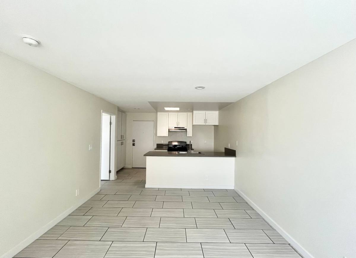 Apartment for rent at 10820 Glenoaks Blvd, Pacoima, CA 91331