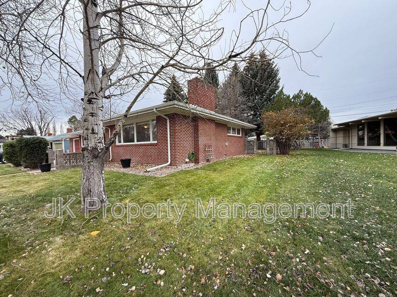 House for rent at 1726 Alder Dr, Great Falls, MT 59404