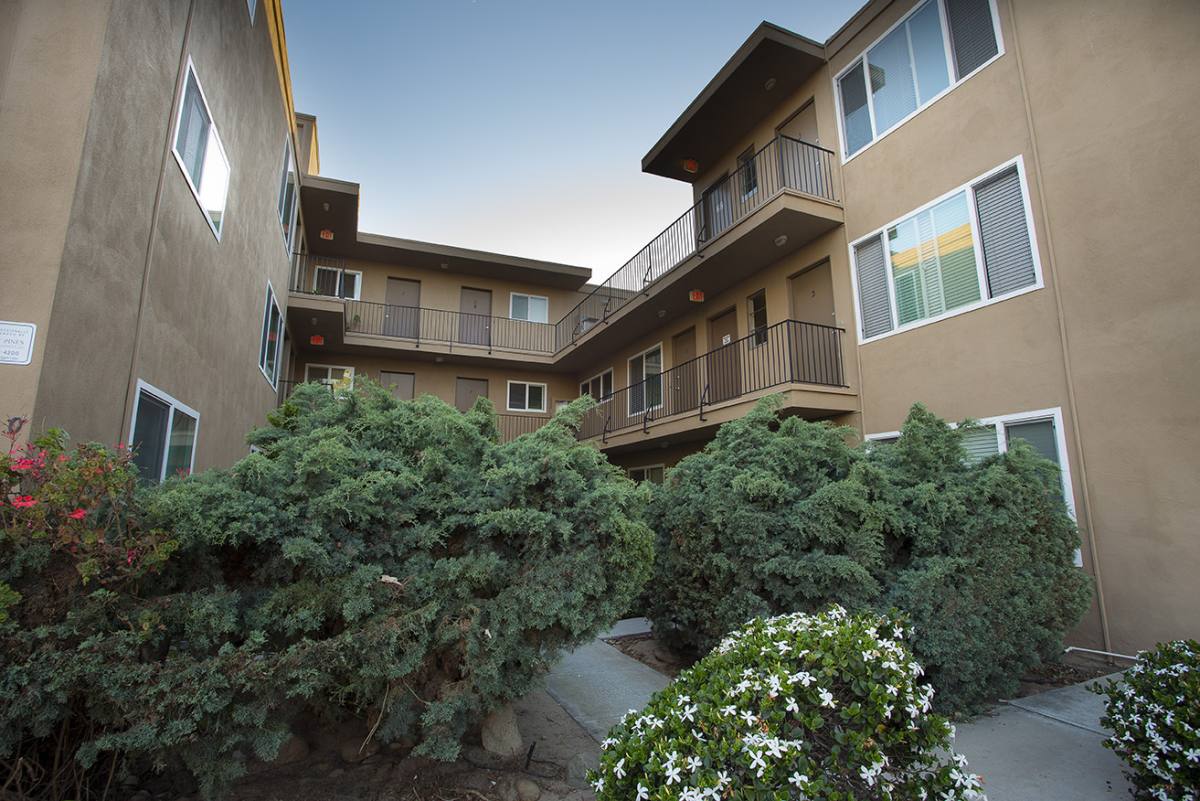 Apartment for rent at 3850 60 Haines St, San Diego, CA 92109