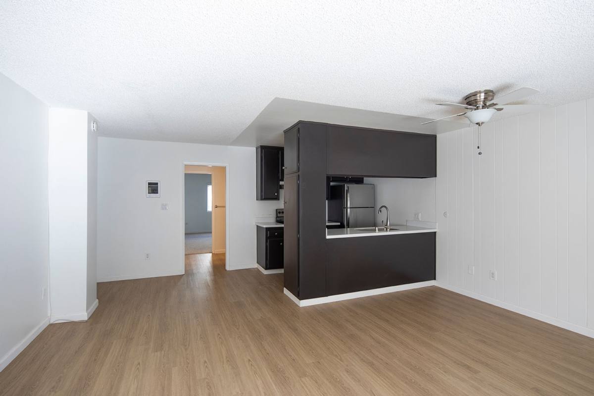Apartment for rent at 1656 Reed Ave #8, San Diego, CA 92109