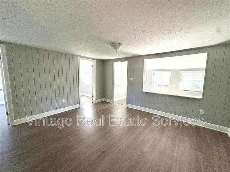 Apartment for rent at 4611 N Hubert Ave #11, Tampa, FL 33614