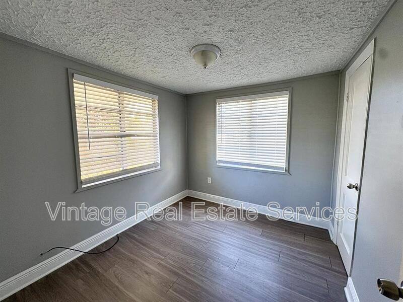Apartment for rent at 4611 N Hubert Ave #11, Tampa, FL 33614