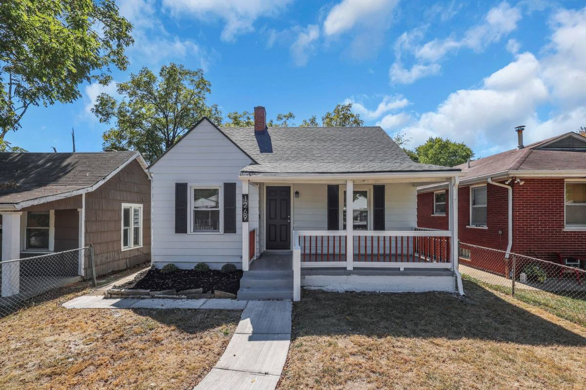 House for rent at 1269 Minnesota Ave, Columbus, OH 43211