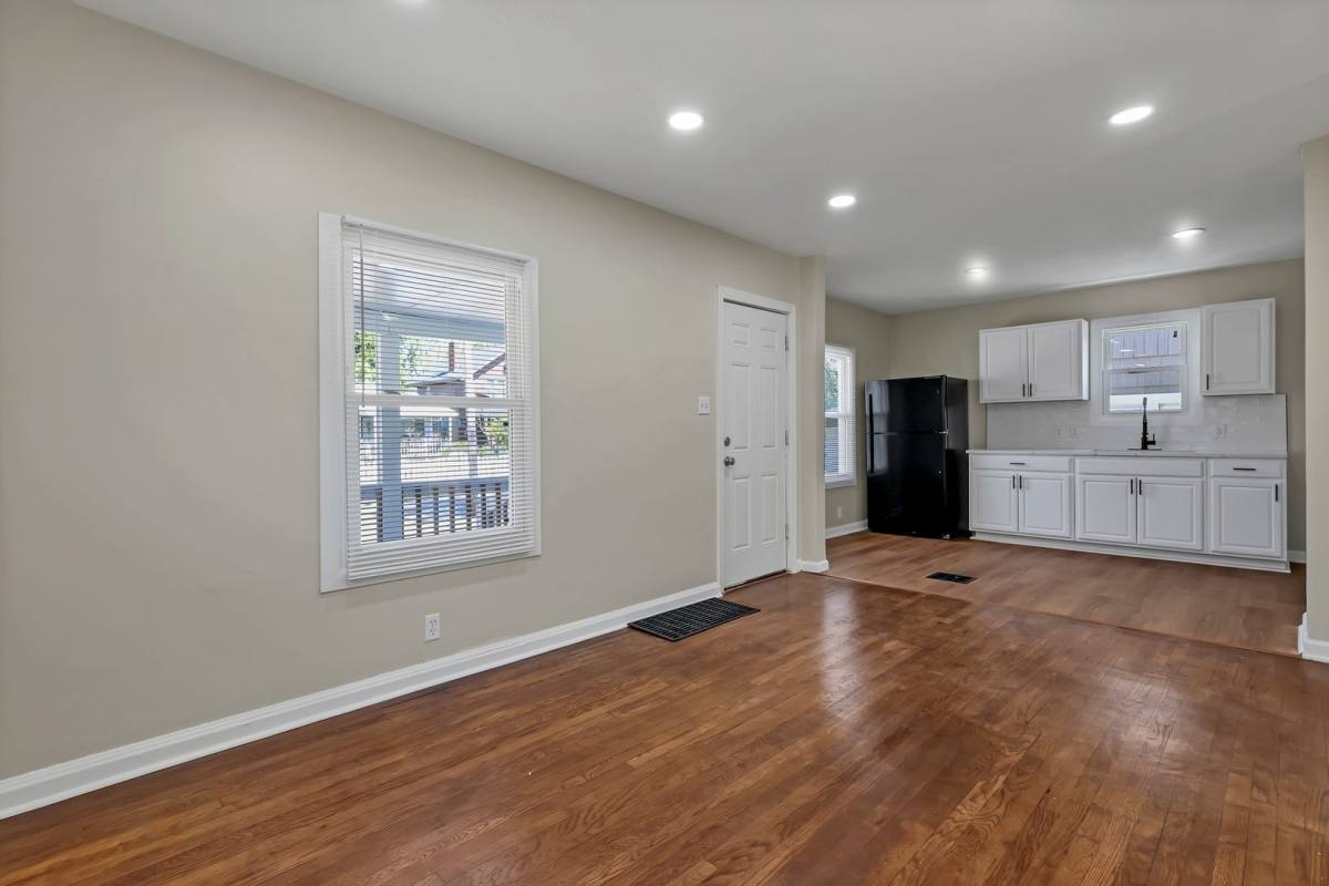 House for rent at 1269 Minnesota Ave, Columbus, OH 43211