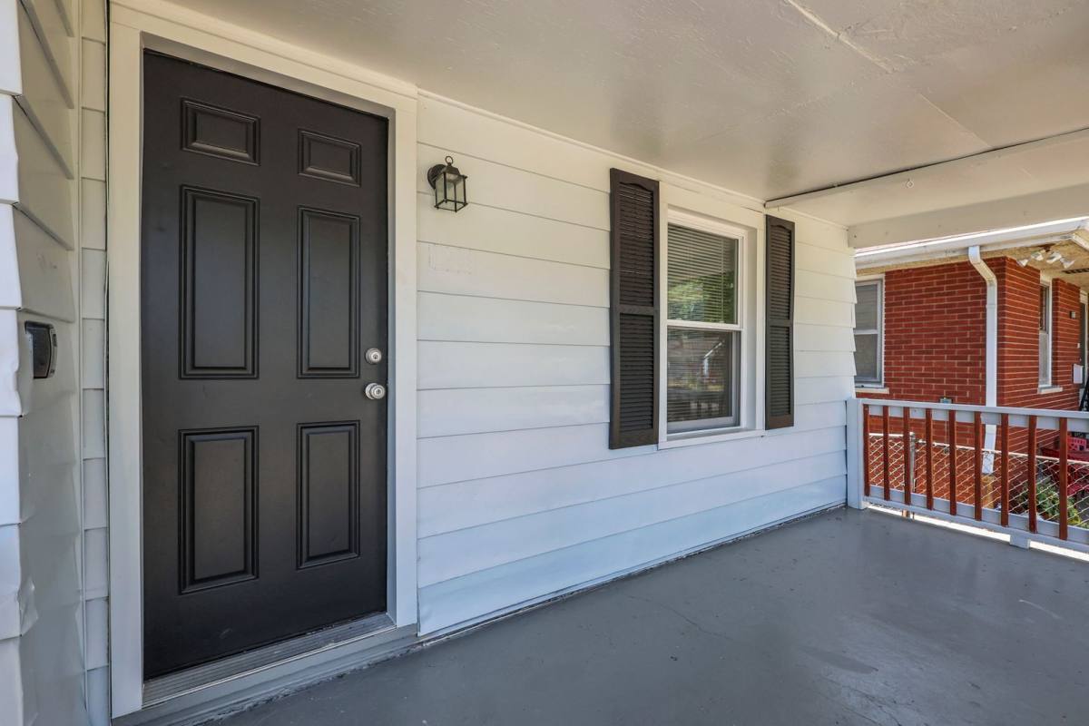 House for rent at 1269 Minnesota Ave, Columbus, OH 43211