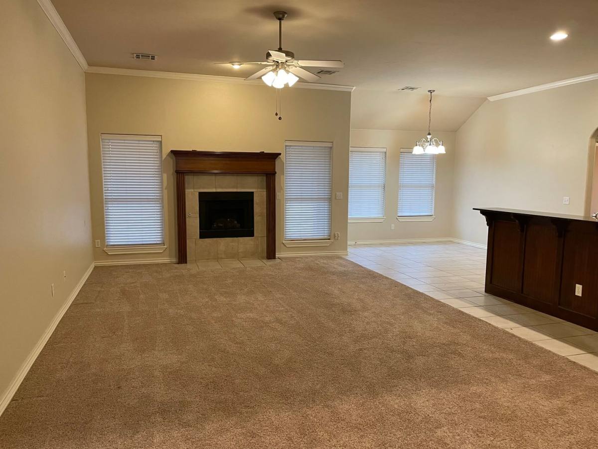 House for rent at 2417 NW 152nd St, Edmond, OK 73013