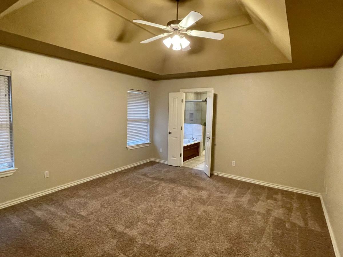 House for rent at 2417 NW 152nd St, Edmond, OK 73013