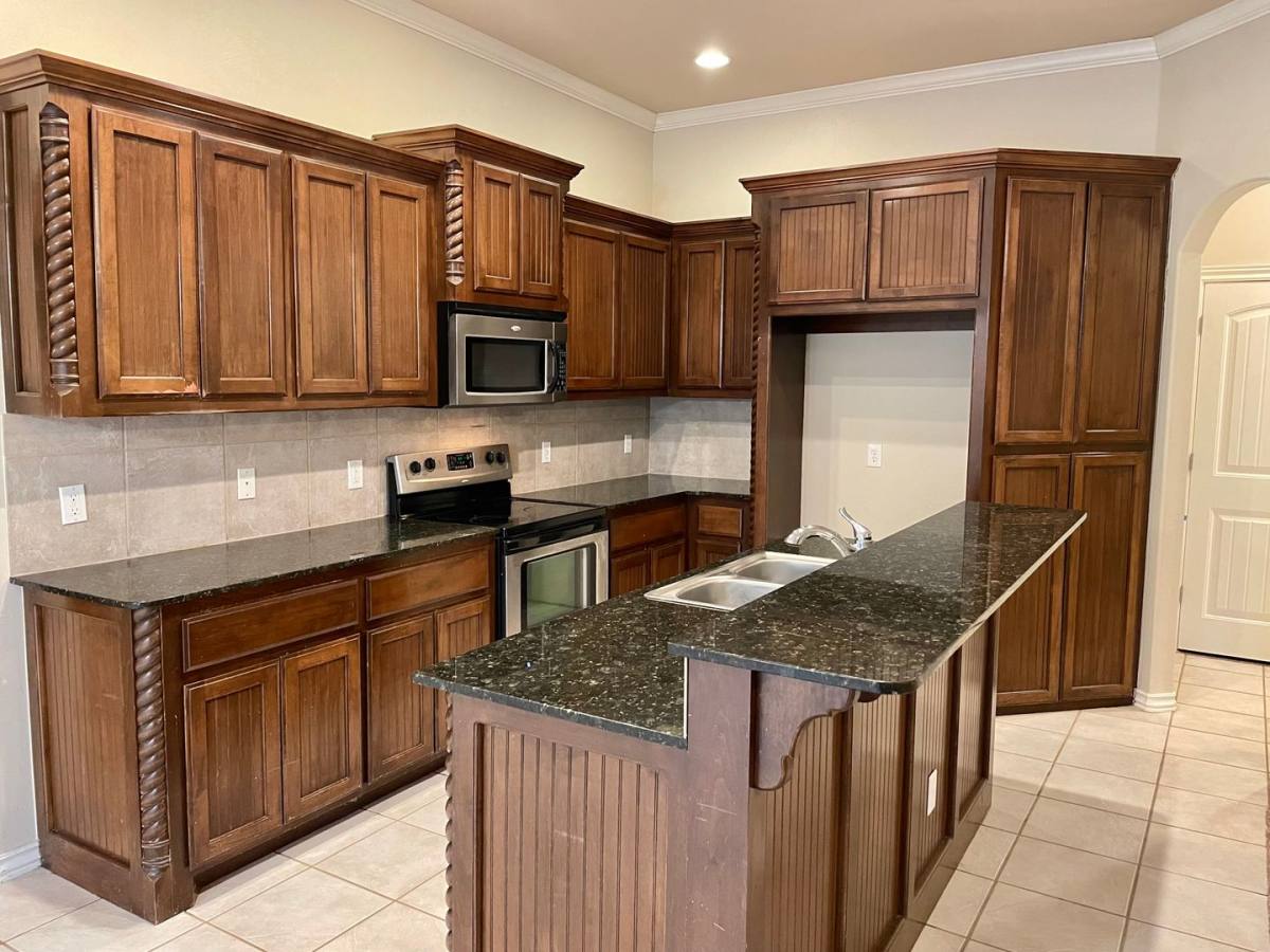 House for rent at 2417 NW 152nd St, Edmond, OK 73013