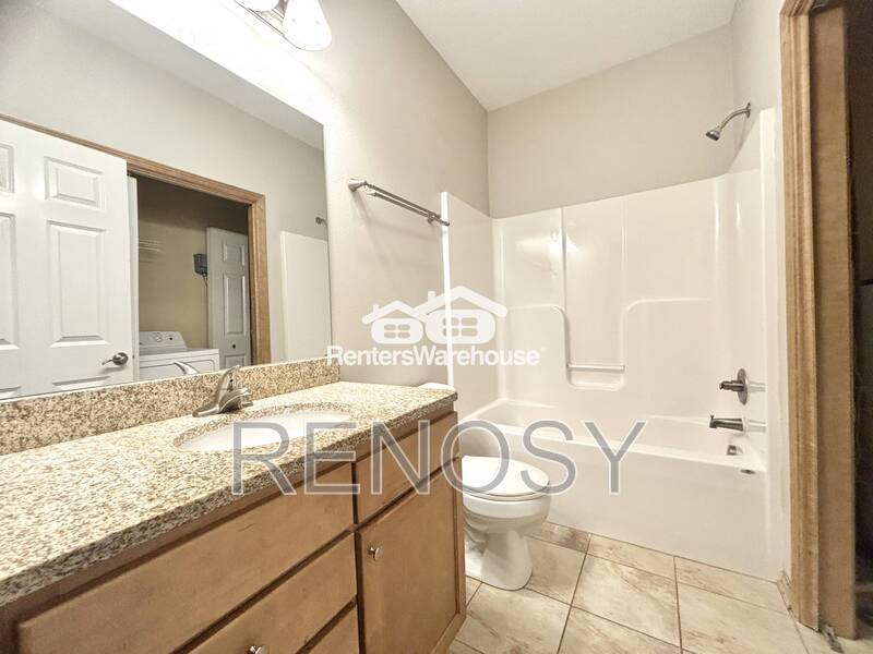 Condo for rent at 2000 Meadow Court #210, Des Moines, IA 50320