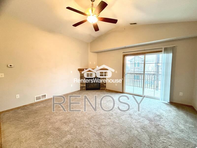Condo for rent at 2000 Meadow Court #210, Des Moines, IA 50320