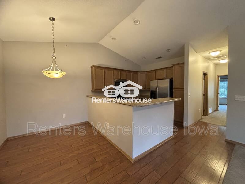 Condo for rent at 2000 Meadow Court #210, Des Moines, IA 50320