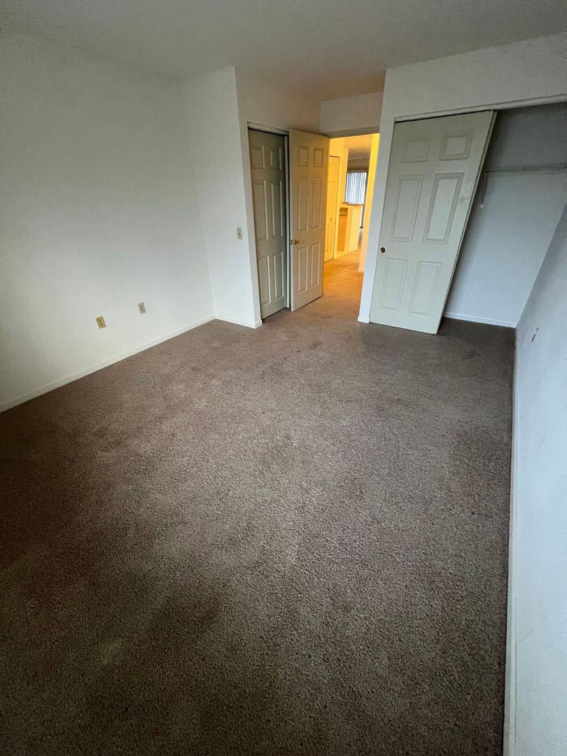 Apartment for rent at 10051 W Lisbon Ave, Milwaukee, WI 53222