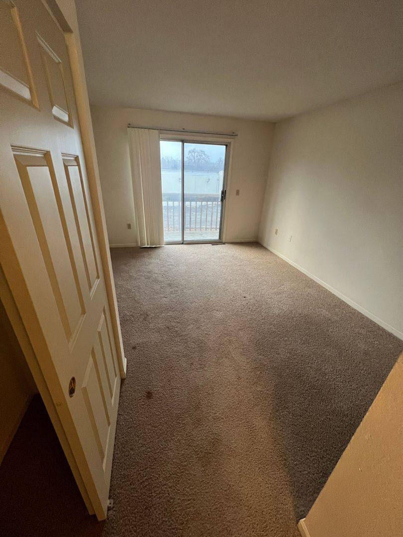 Apartment for rent at 10051 W Lisbon Ave, Milwaukee, WI 53222