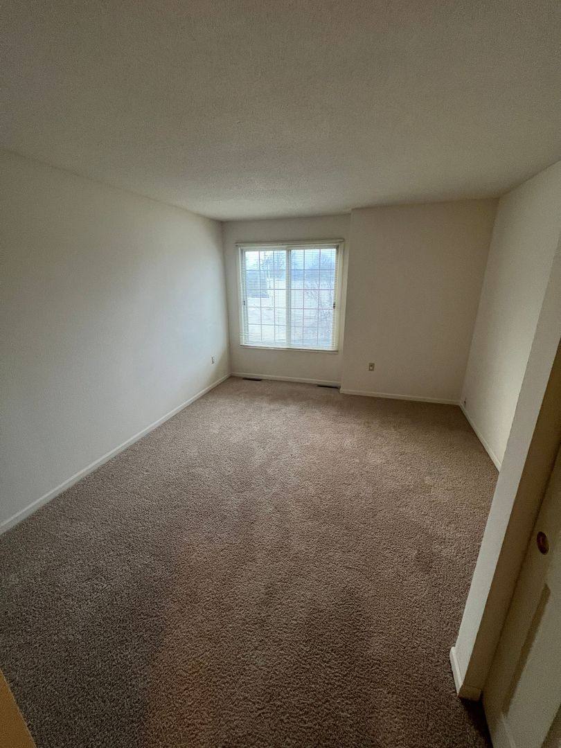 Apartment for rent at 10051 W Lisbon Ave, Milwaukee, WI 53222
