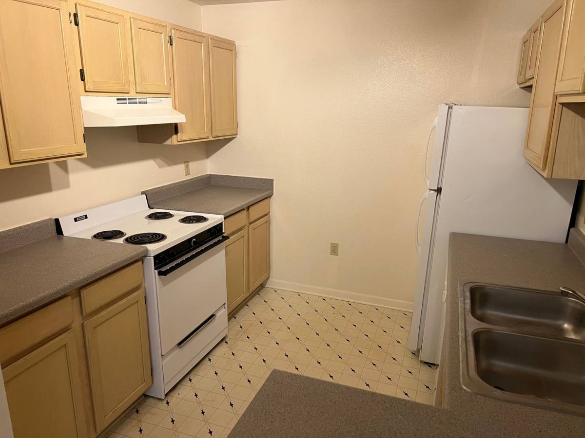 Apartment for rent at 10051 W Lisbon Ave, Milwaukee, WI 53222