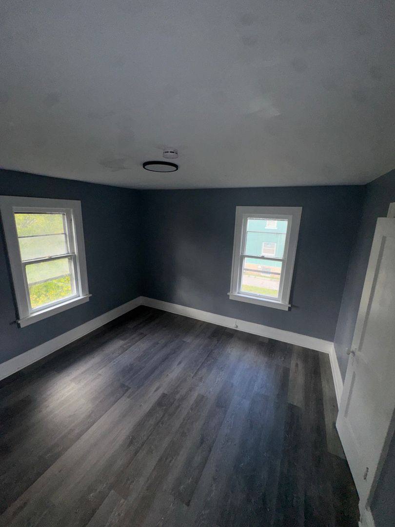 Apartment for rent at 4136 E 135th St, Cleveland, OH 44105