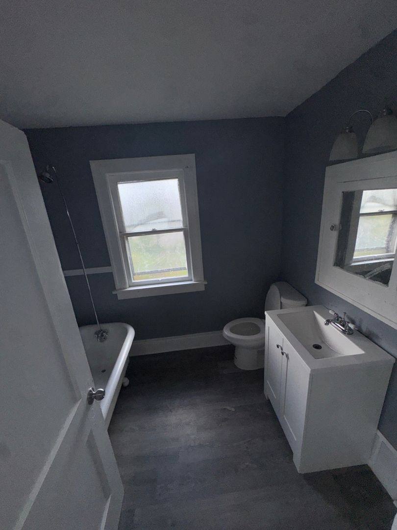 Apartment for rent at 4136 E 135th St, Cleveland, OH 44105
