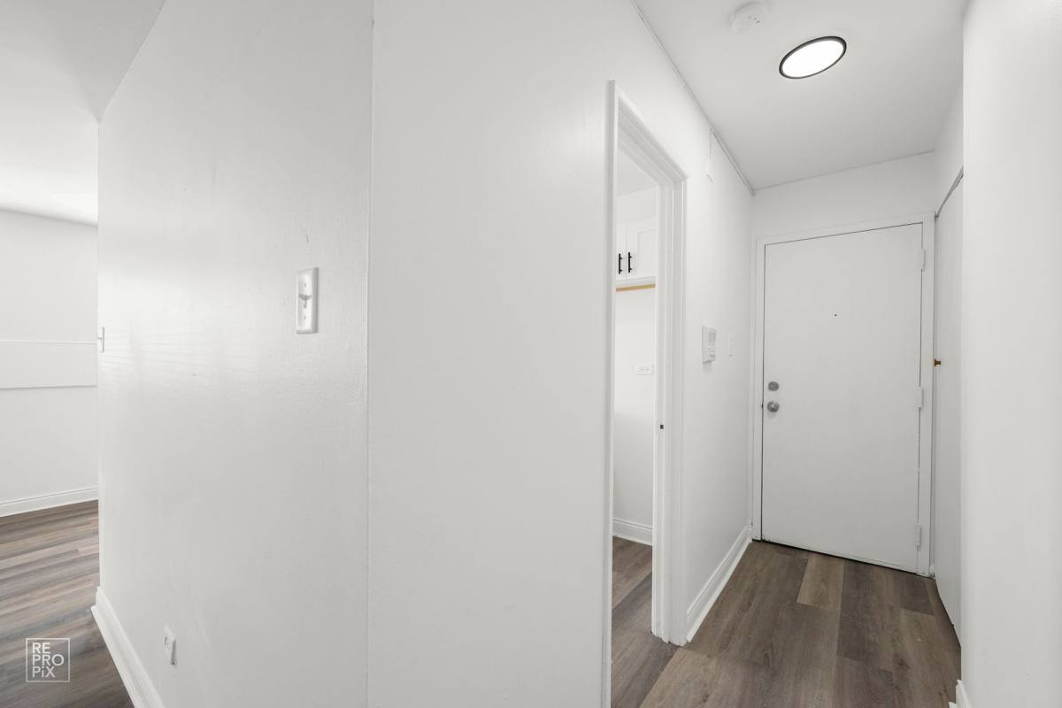 Apartment for rent at 8342-8350 S Ellis Ave, Chicago, IL 60619