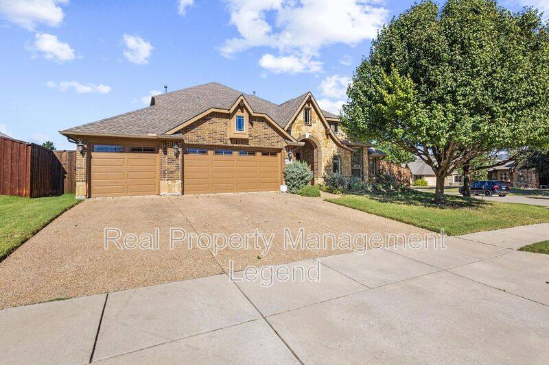 House for rent at 1451 Cedar Hollow Dr, Prosper, TX 75078