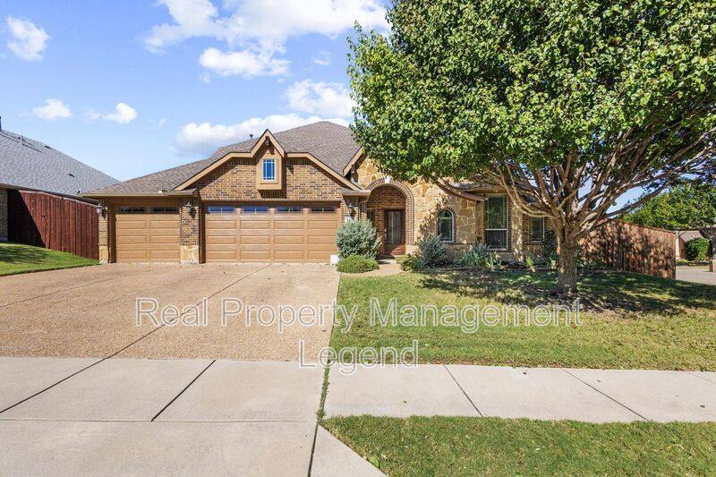 House for rent at 1451 Cedar Hollow Dr, Prosper, TX 75078