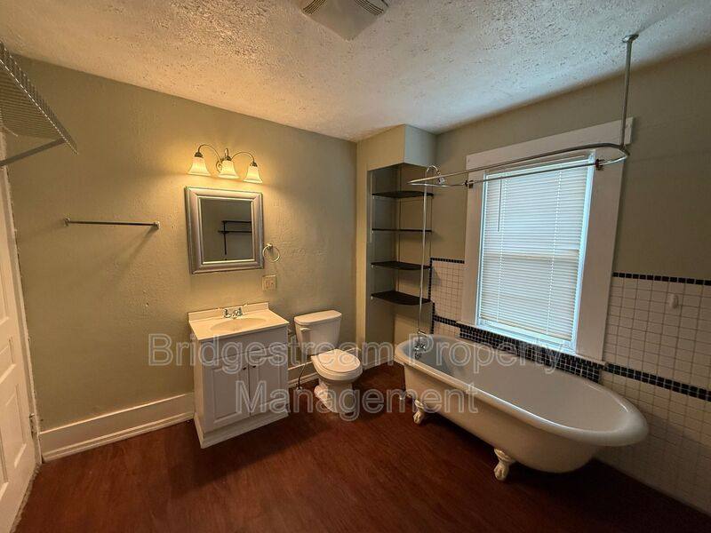 House for rent at 207 S 2nd St, Miamisburg, OH 45342