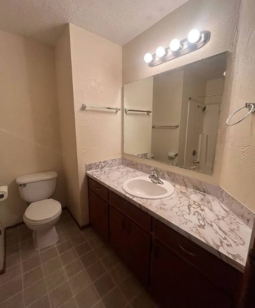 House for rent at 3869 N Clarey St, Eugene, OR 97402