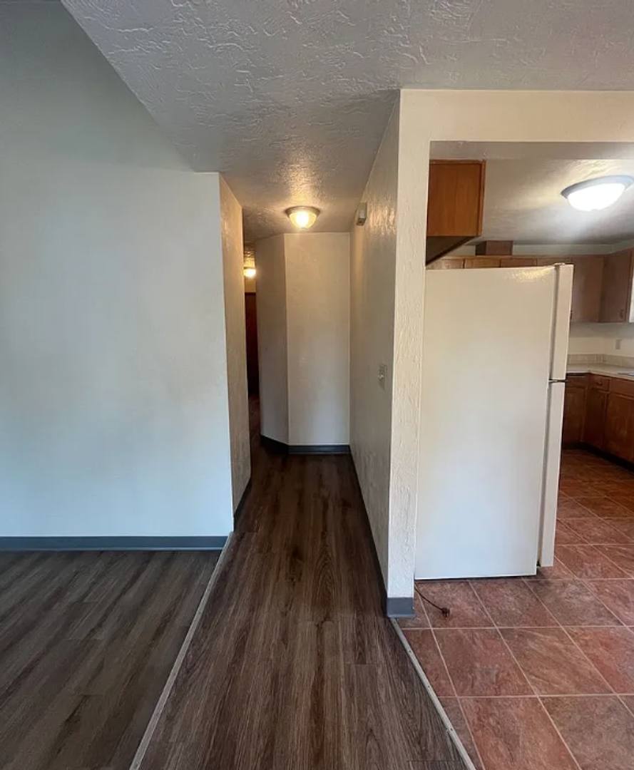 House for rent at 3869 N Clarey St, Eugene, OR 97402
