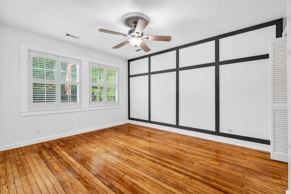 House for rent at 117 Pine Grove Ave, Summerville, SC 29483