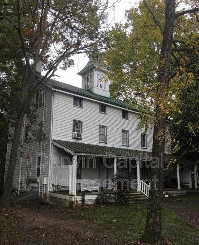 Apartment for rent at 1 Breakneck Rd #5, Medford, NJ 08055
