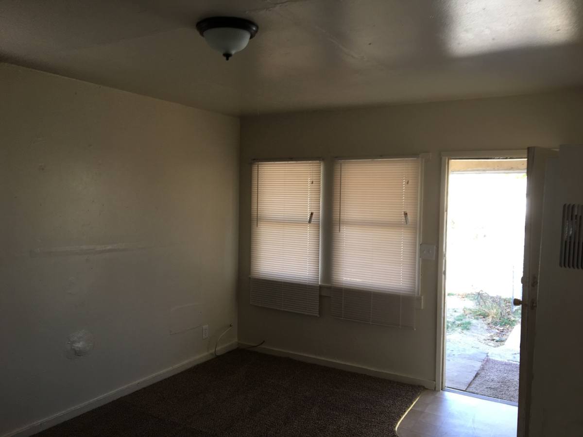Apartment for rent at 1203 E 10th St, Bakersfield, CA 93307
