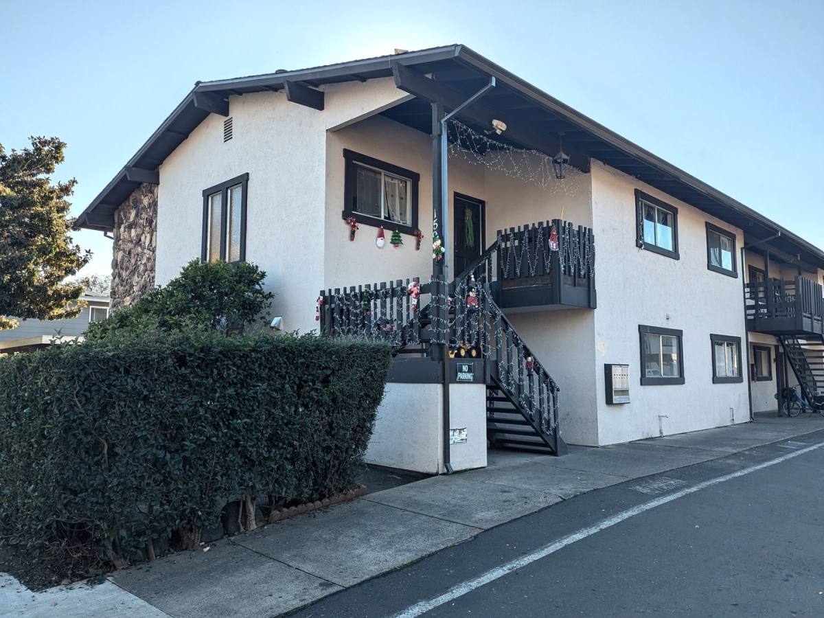 Apartment for rent at 1595 Herbert St, Santa Rosa, CA 95401
