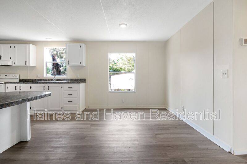 House for rent at 322 Clearwater Lake Dr, Polk City, FL 33868