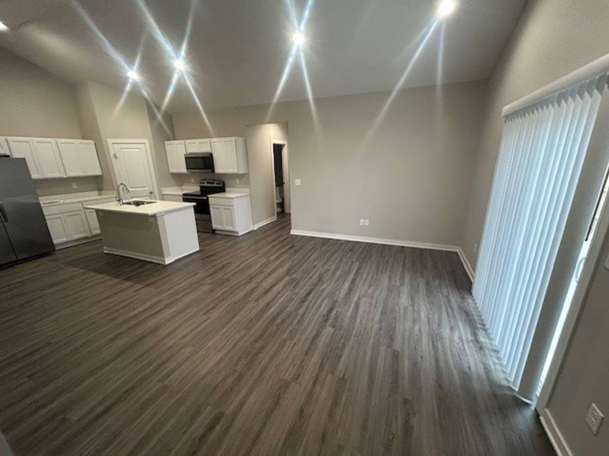 House for rent at 12043 W Shadow Lakes St, Wichita, KS 67205