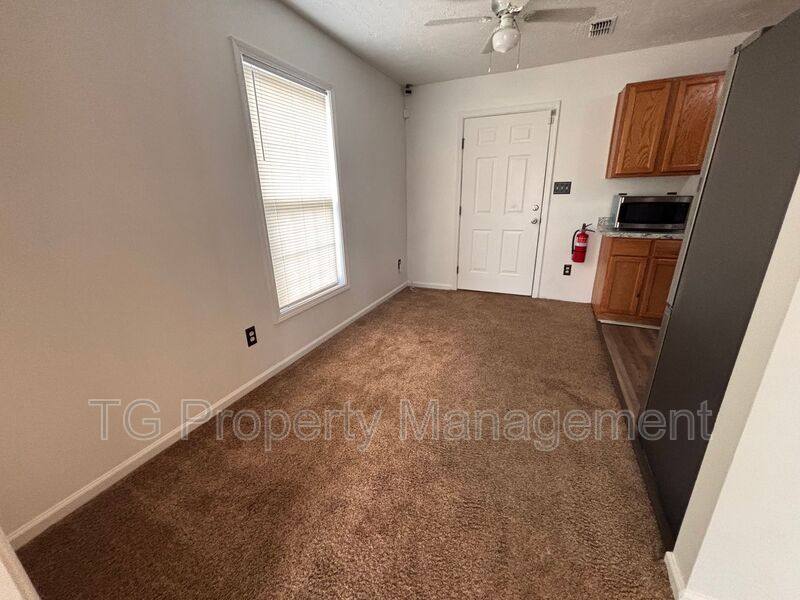 House for rent at 7952 118th St, Jacksonville, FL 32224