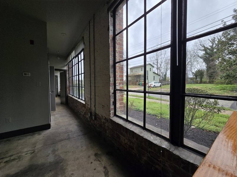 Apartment for rent at 123 Pine St #15, Petersburg, VA 23803