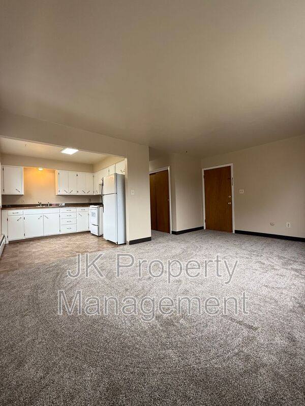 Apartment for rent at 2100 4th St NE #2, Great Falls, MT 59404