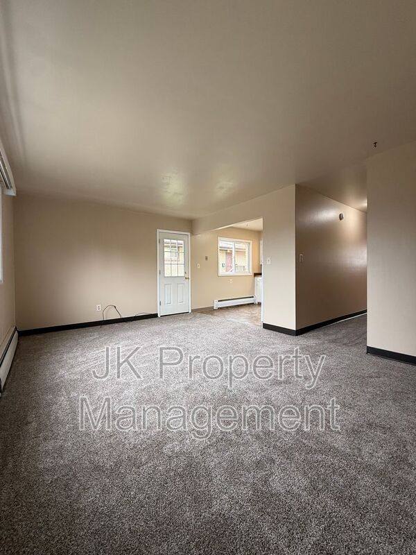 Apartment for rent at 2100 4th St NE #2, Great Falls, MT 59404