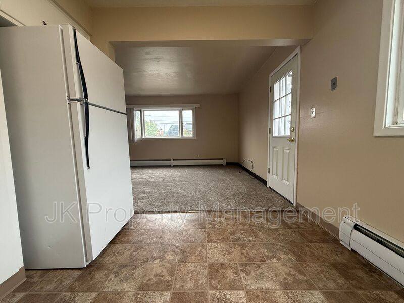 Apartment for rent at 2100 4th St NE #2, Great Falls, MT 59404