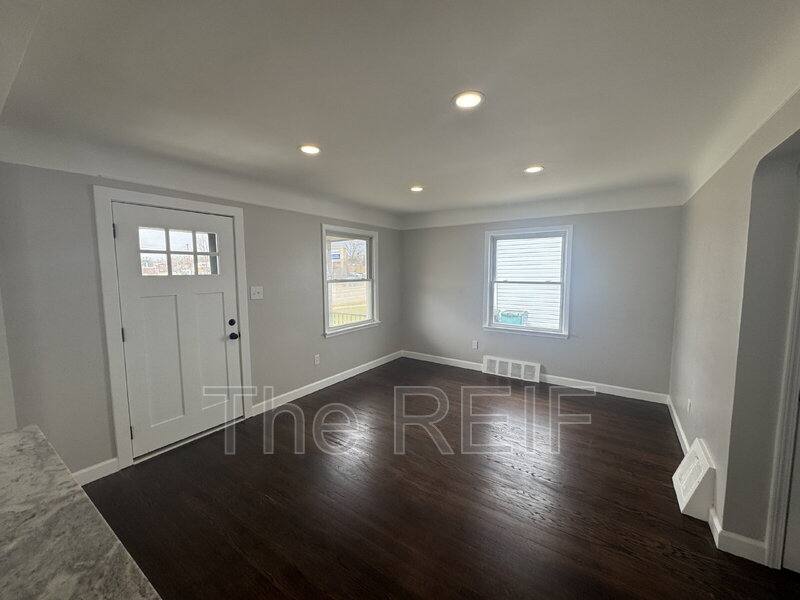 House for rent at 3324 Greenfield Rd, Berkley, MI 48072
