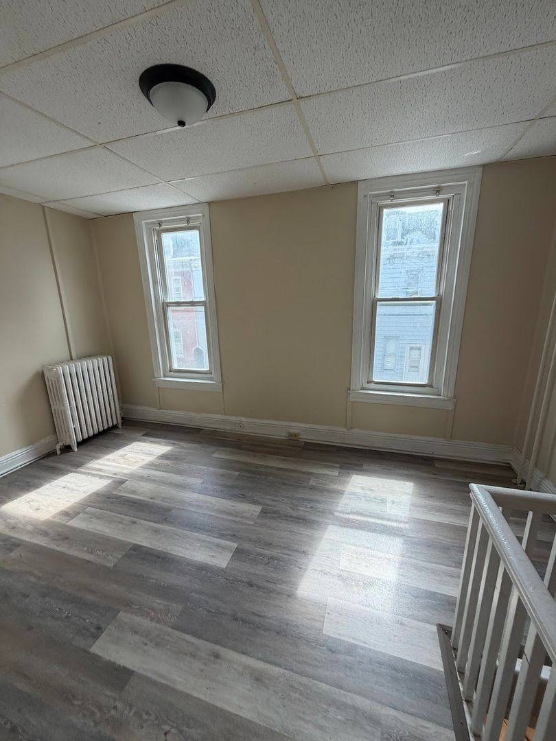 Apartment for rent at 232 Wunder St, Reading, PA 19602