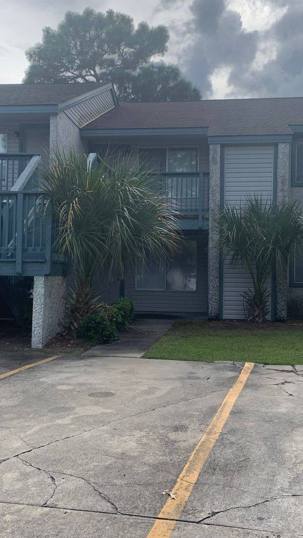 Condo for rent at 910 Brett Dr, Hinesville, GA 31313