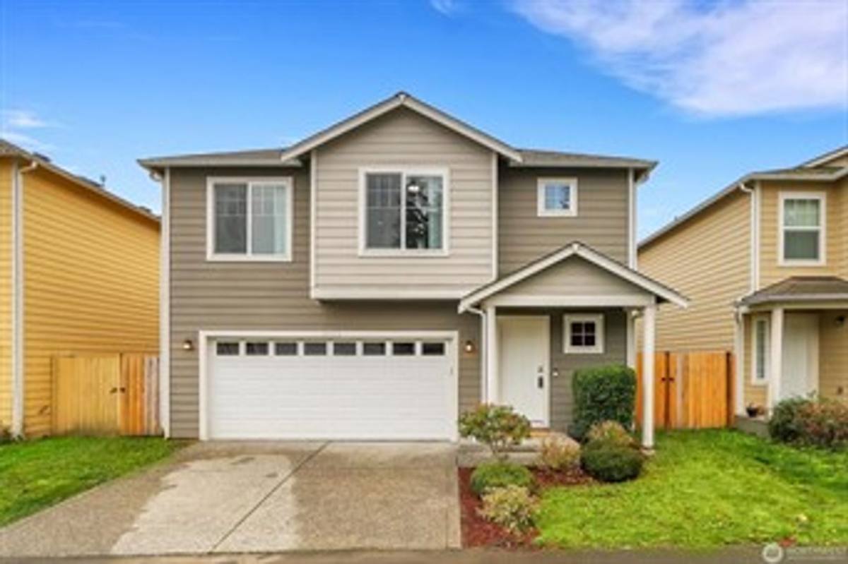 House for rent at 12523 24th Place W, Everett, WA 98204