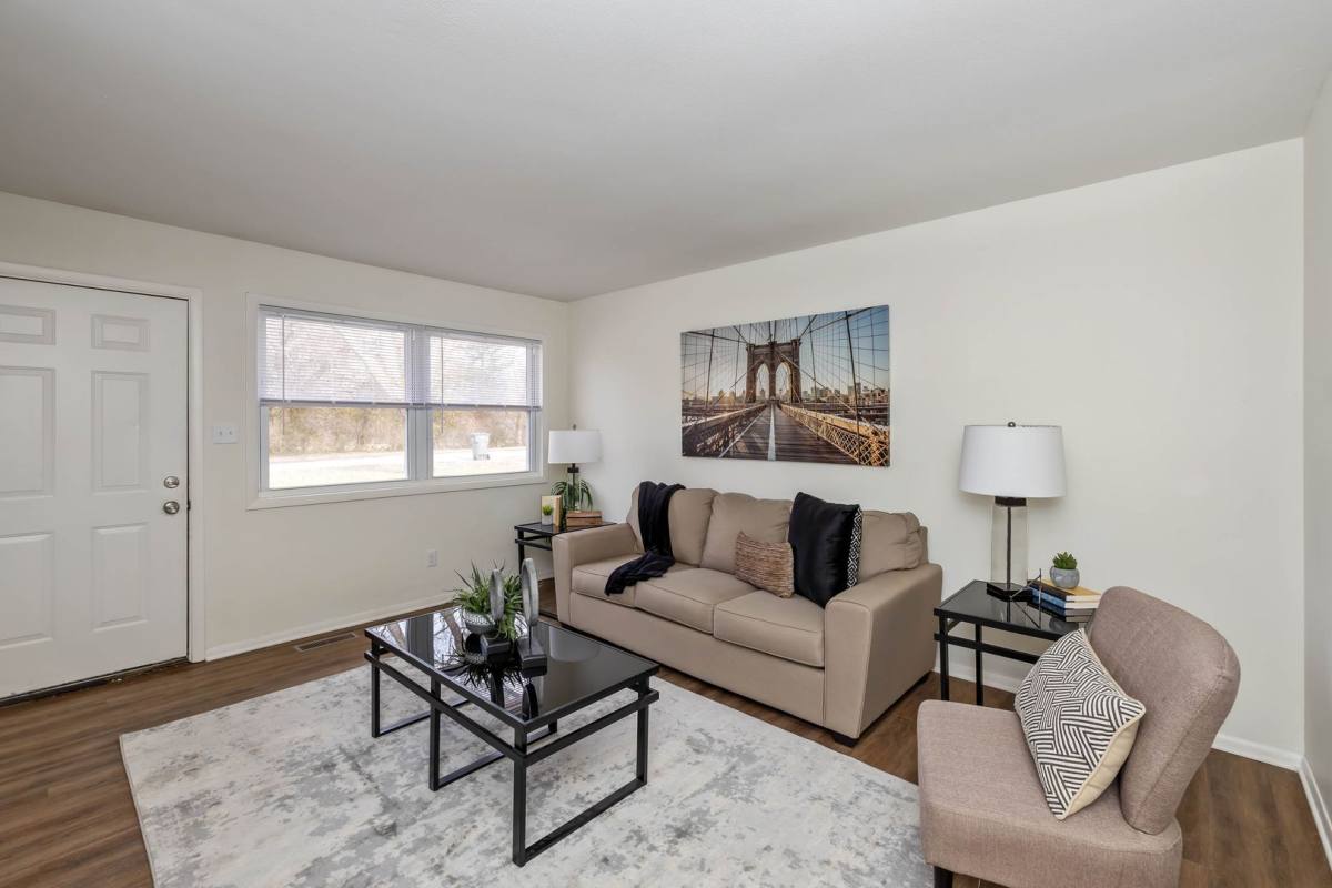 Apartment for rent at 2213-2215 Fairfax Rd, Indianapolis, IN 46227
