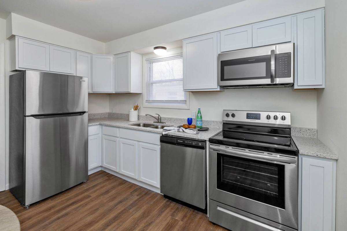 Apartment for rent at 2213-2215 Fairfax Rd, Indianapolis, IN 46227