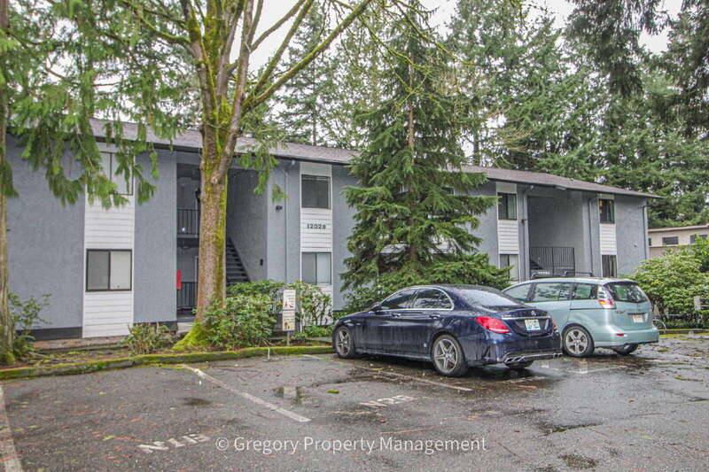 Apartment for rent at 12029 NE 100th Ave #C2, Kirkland, WA 98034