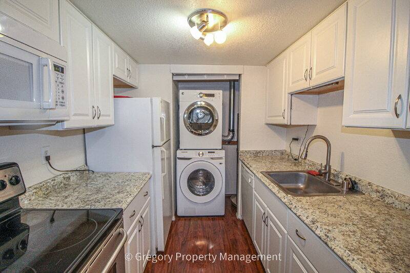 Apartment for rent at 12029 NE 100th Ave #C2, Kirkland, WA 98034