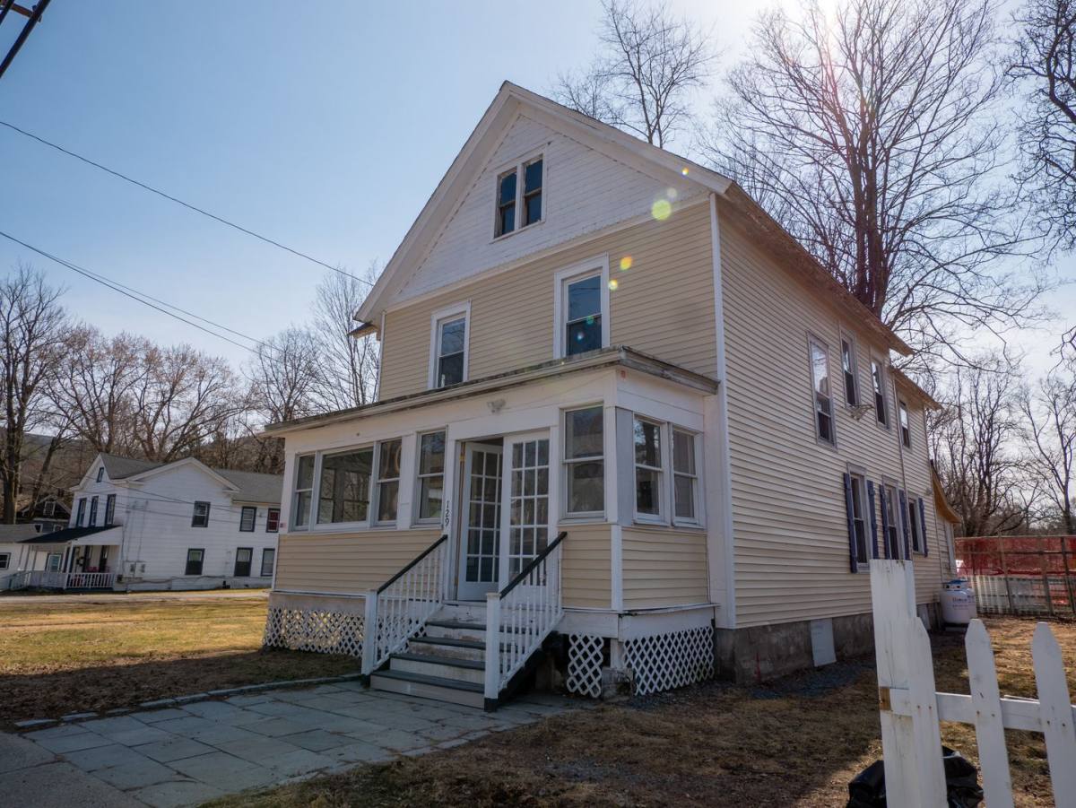 Apartment for rent at 129 Center St, Ellenville, NY 12428
